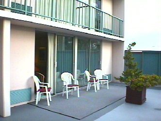 Holiday Inn San Francisco Civic Center outside sitting area